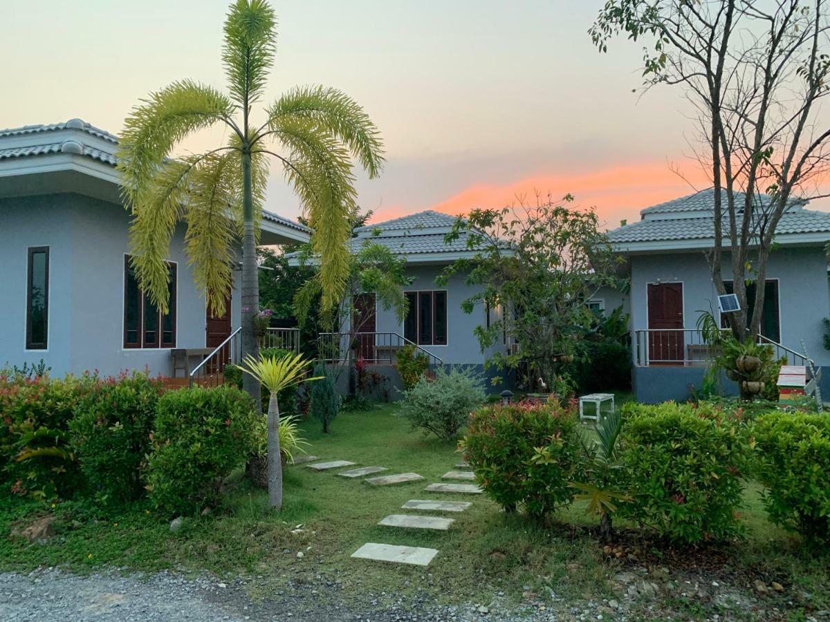 Pran Kiang Lay Villa Ban Pru Yai Dış mekan fotoğraf